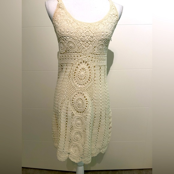 Tory Burch Dresses & Skirts - Tory Burch crocheted dress